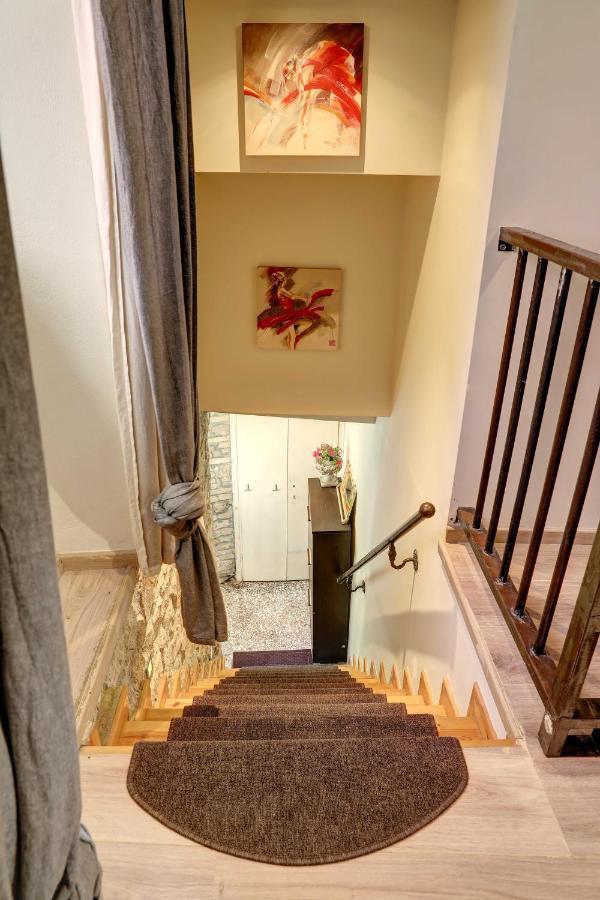 Luminous 2Bd Stone Apt In The Alleys Of Corfu Town Exteriör bild